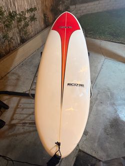 7.5’ Surfboard