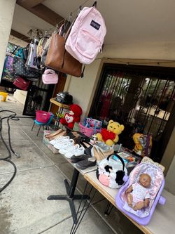 YARD SALE 27TH Y LAWRENCE