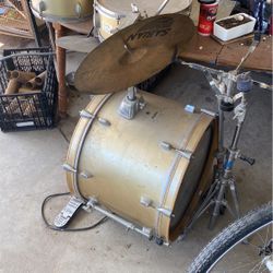 Drum Set 