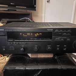 Yamaha Stereo Receiver 