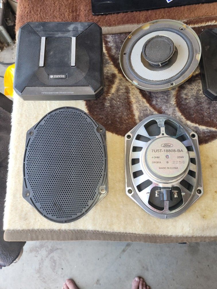 Auto Speakers 6x9 Factory Ford