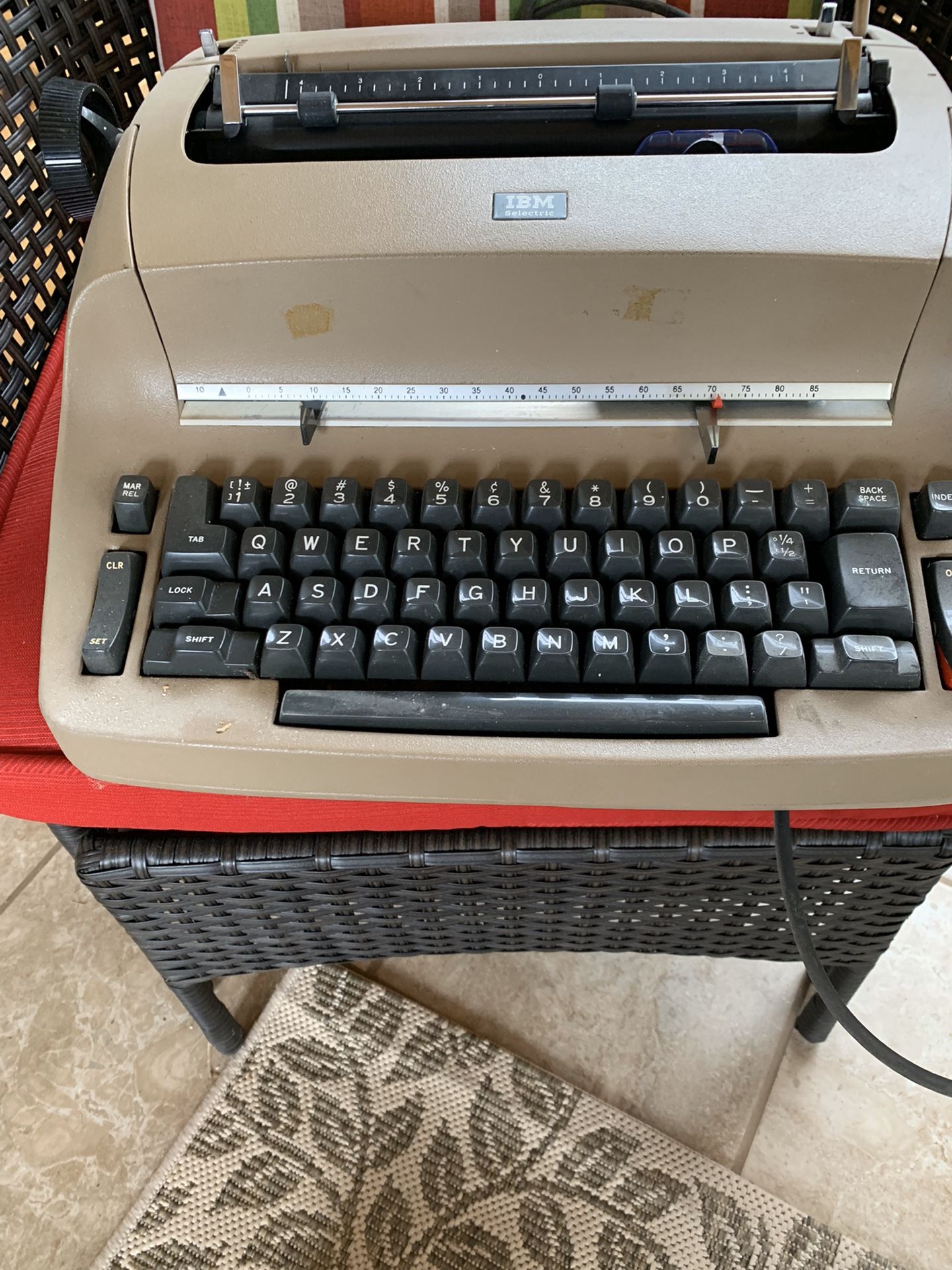 Vintage IBM Selectric typewriter—- model one