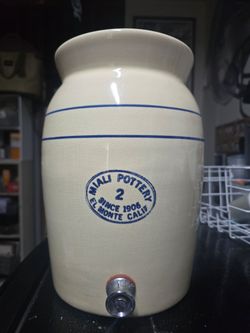 Miali Pottery