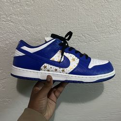 Supreme Dunks