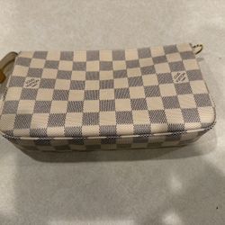 Louis Vuitton Damier Azure Pochette Accessoires