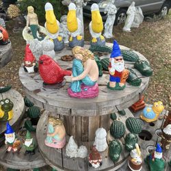 5.00 Christmas Sale On  New Concrete Statues