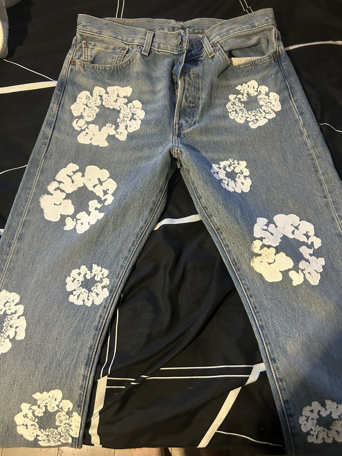 Brand New Denim Tears X Levi Wreath Jean Light Wash