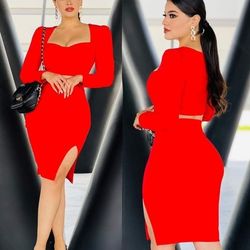 New Women's 2 Piece Set Available In Size Small Medium And Large 