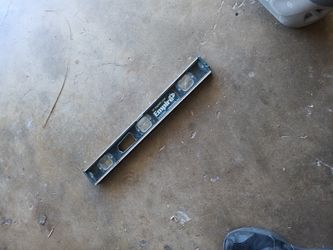 18 Inch Level