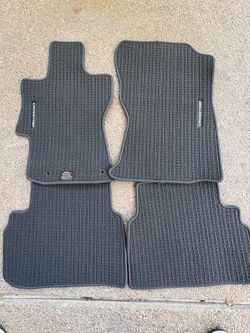 Subaru Crosstrek Floor Mat Set