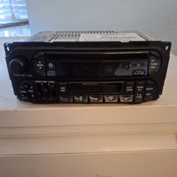 1999 Jeep Cherokee Radio