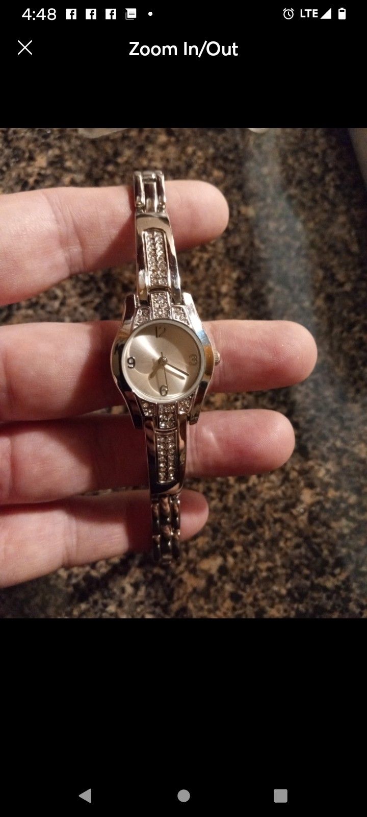 LADIES WATCH/SILVER TONE/COMPLEMENTARY BATTERY INCLUDED