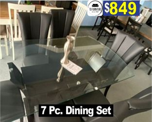 NEW PRICE !!! Blank Glass Table Set