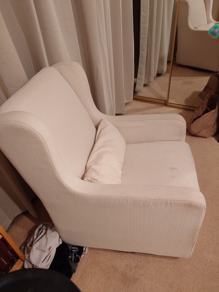 Rocky Chair With Ottoman And Cushion