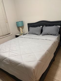 Queenside bed