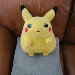 Pokemon 1999 Giant Vintage Pikachu TOMY Hasbro Plush - Toys & Collectibles