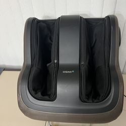 OSIM uSqueez  Foot & Calf Massager OS-322iv w/ Bluetooth usqueez App. Read 1 st. The massager is in good condition with minor cosmetic blemishes. It i