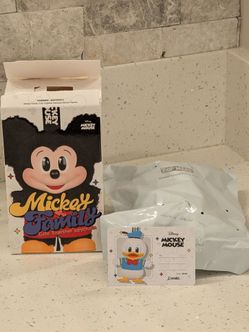 POP MART Mickey Family Cute Together Keychain Series Figures