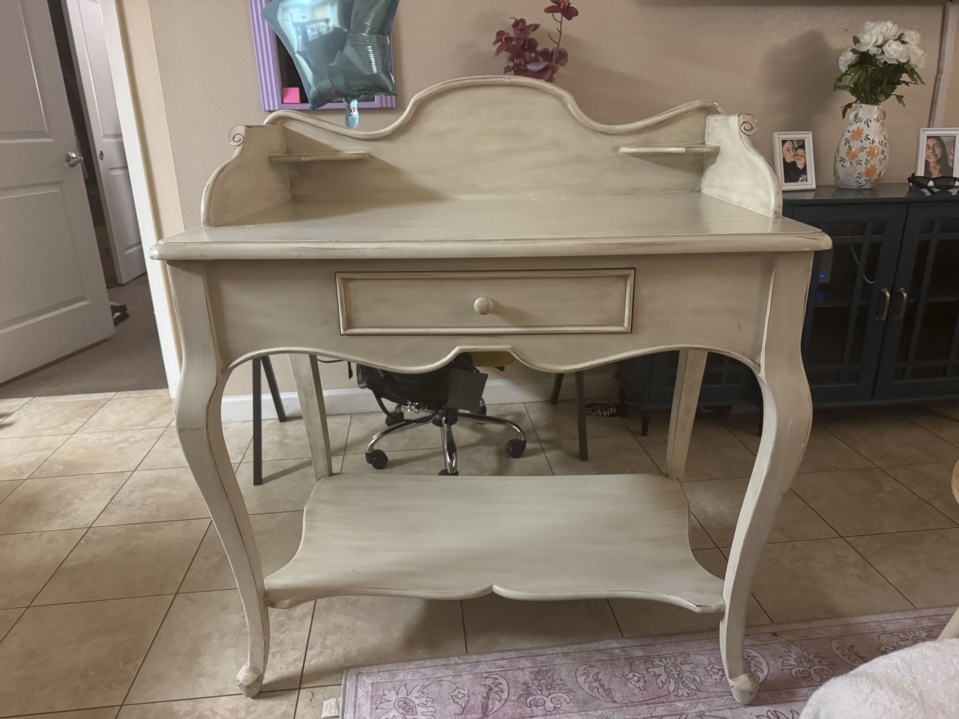 Desk/ Accent Table