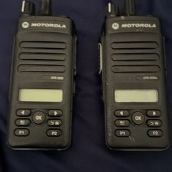 Motorola XPR 3500 radio bundle