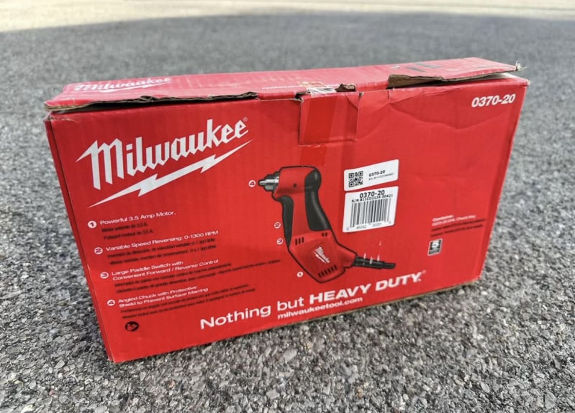 Milwaukee 3.5 Amp Close Quarter Drill