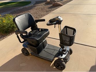 Record 2.0 Scooter- disassembles for transport