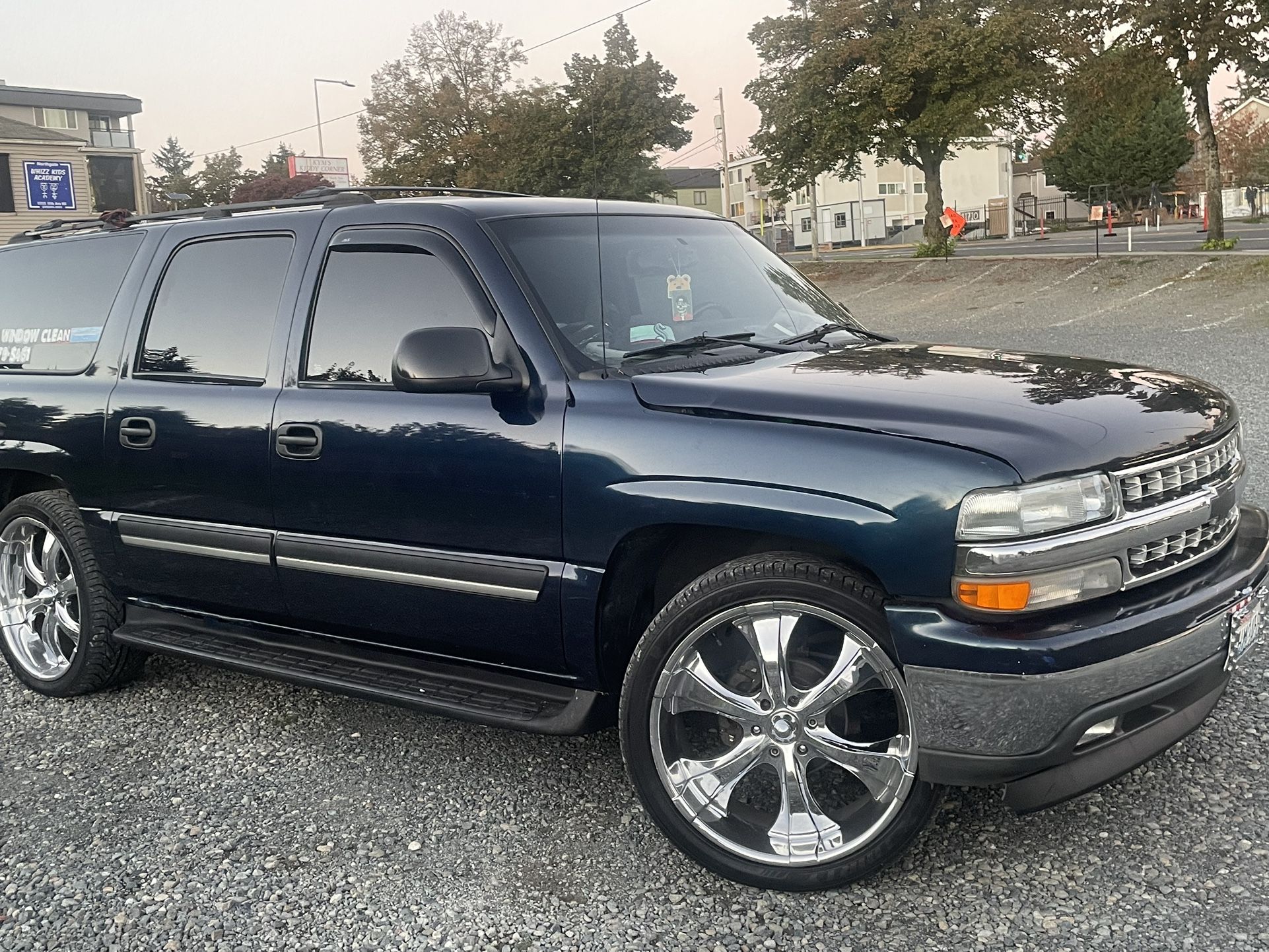 2004 Chevrolet Suburban