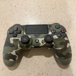 PS4 Green Camo Controller
