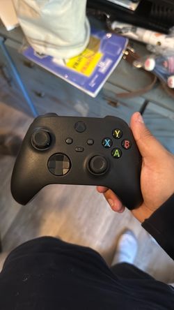 Xbox Wireless Controller in Carbon Black.