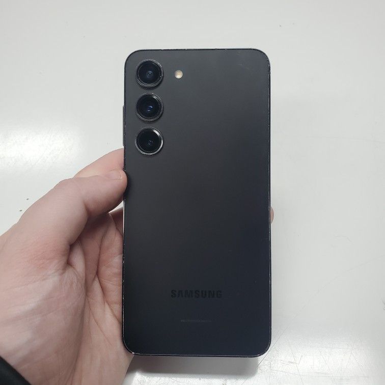 Samsung Galaxy S22 5G – Just $154! $1 Down Option with Peace-of-Mind Warranty