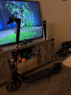 VOLPAM Electric Scooter (Brand New)