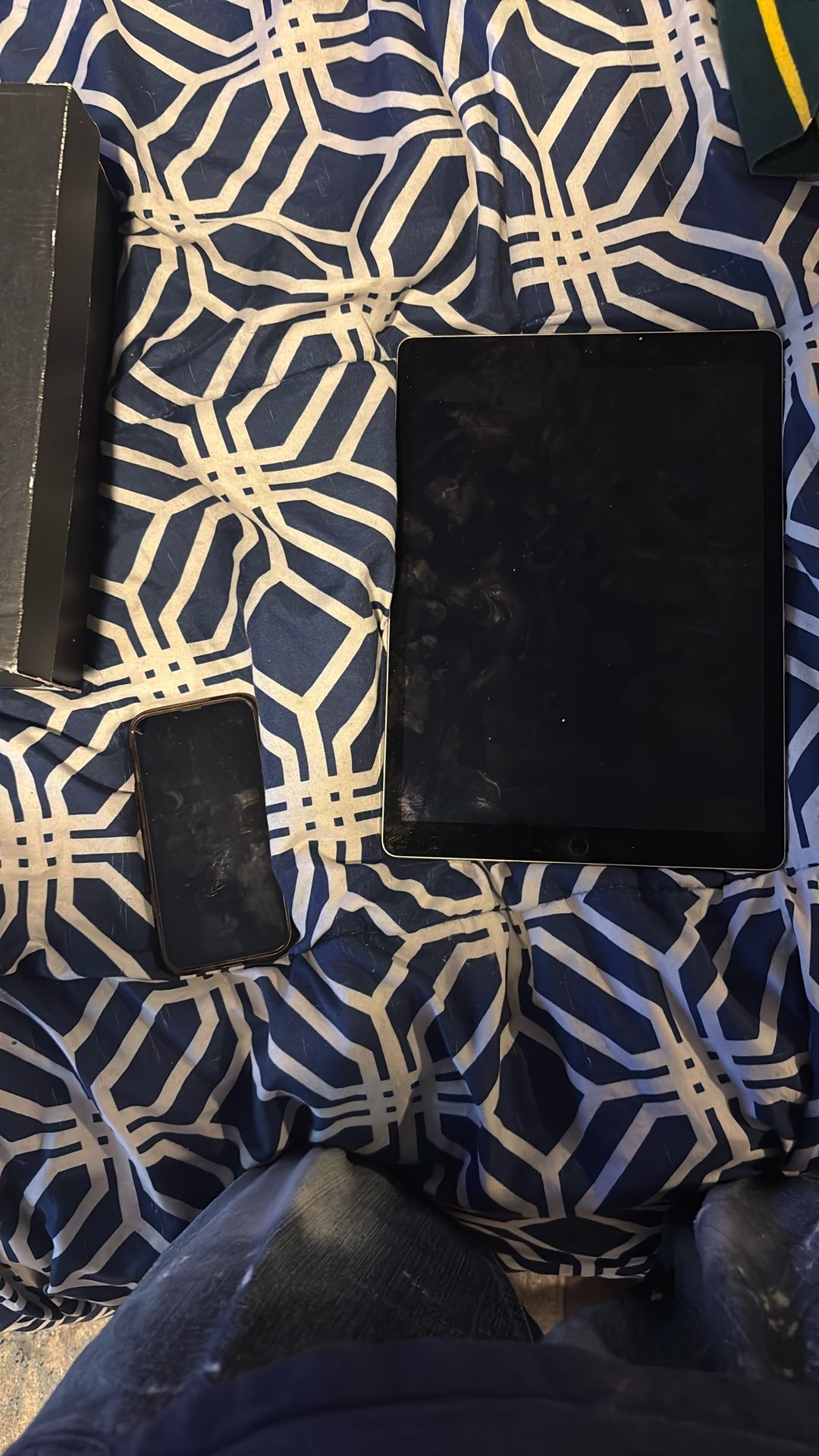iPad Pro iCloud Locked 