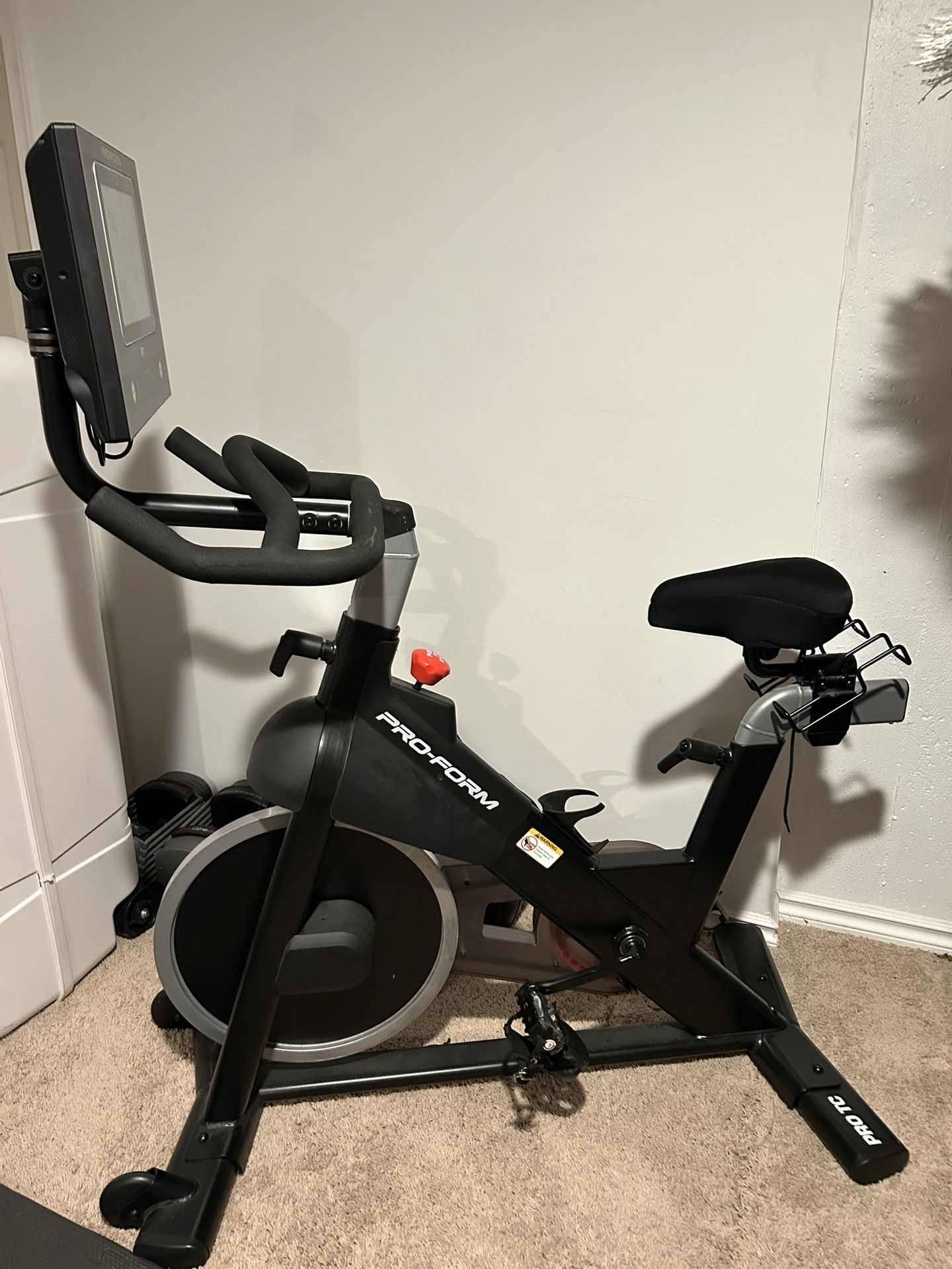 ProForm Smart Power 10.0 Exercise Bike – Like New)