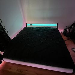 King Size led bed Frame W Mattress