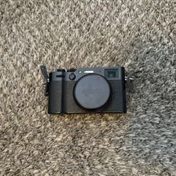 Fujifilm X100V