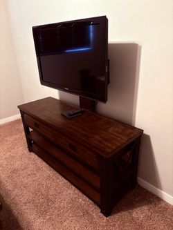 TV Stand w/  40” Toshiba TV