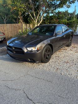 Dodge Charger Sedan Dark Gray