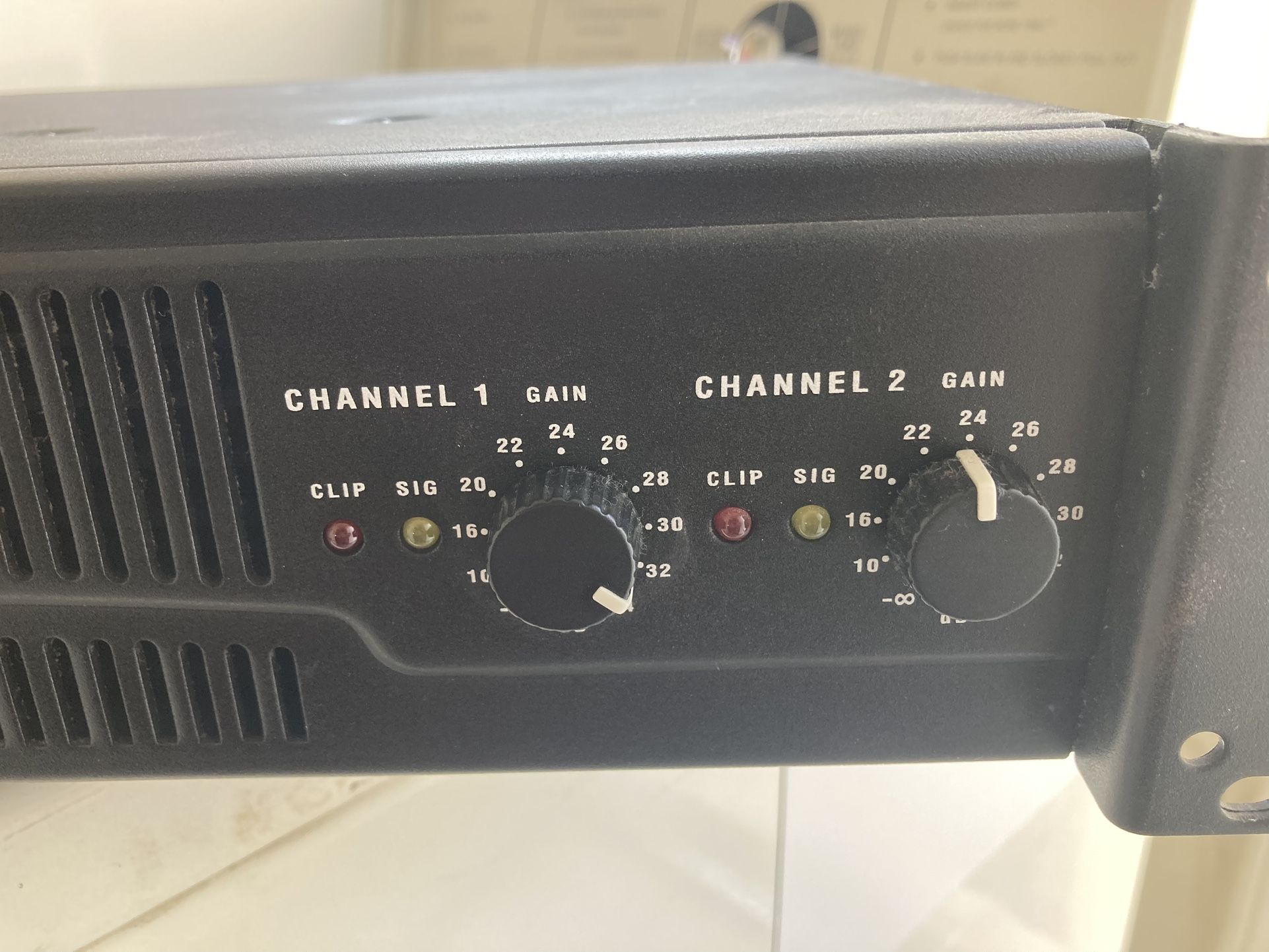 QSC audio RamX 2450 amp