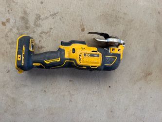 Dewalt Oscillating Multi-Tool
