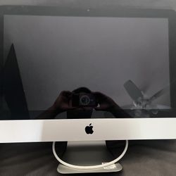 Apple Desktop 