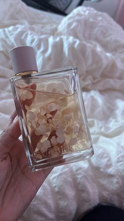 Burberry perfume