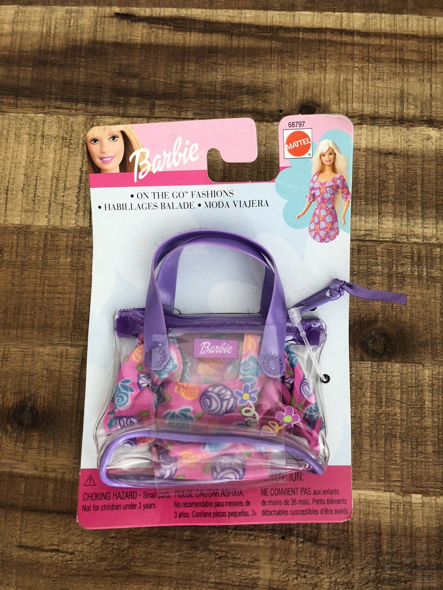 Barbie on the go Fashions bag