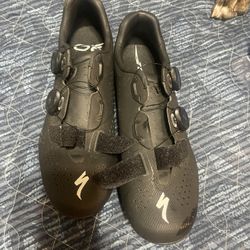 Specialized -  Torch 3.0 Road Shoes Men’s Size 8 1/2