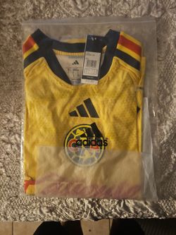 26/27 America Home size small