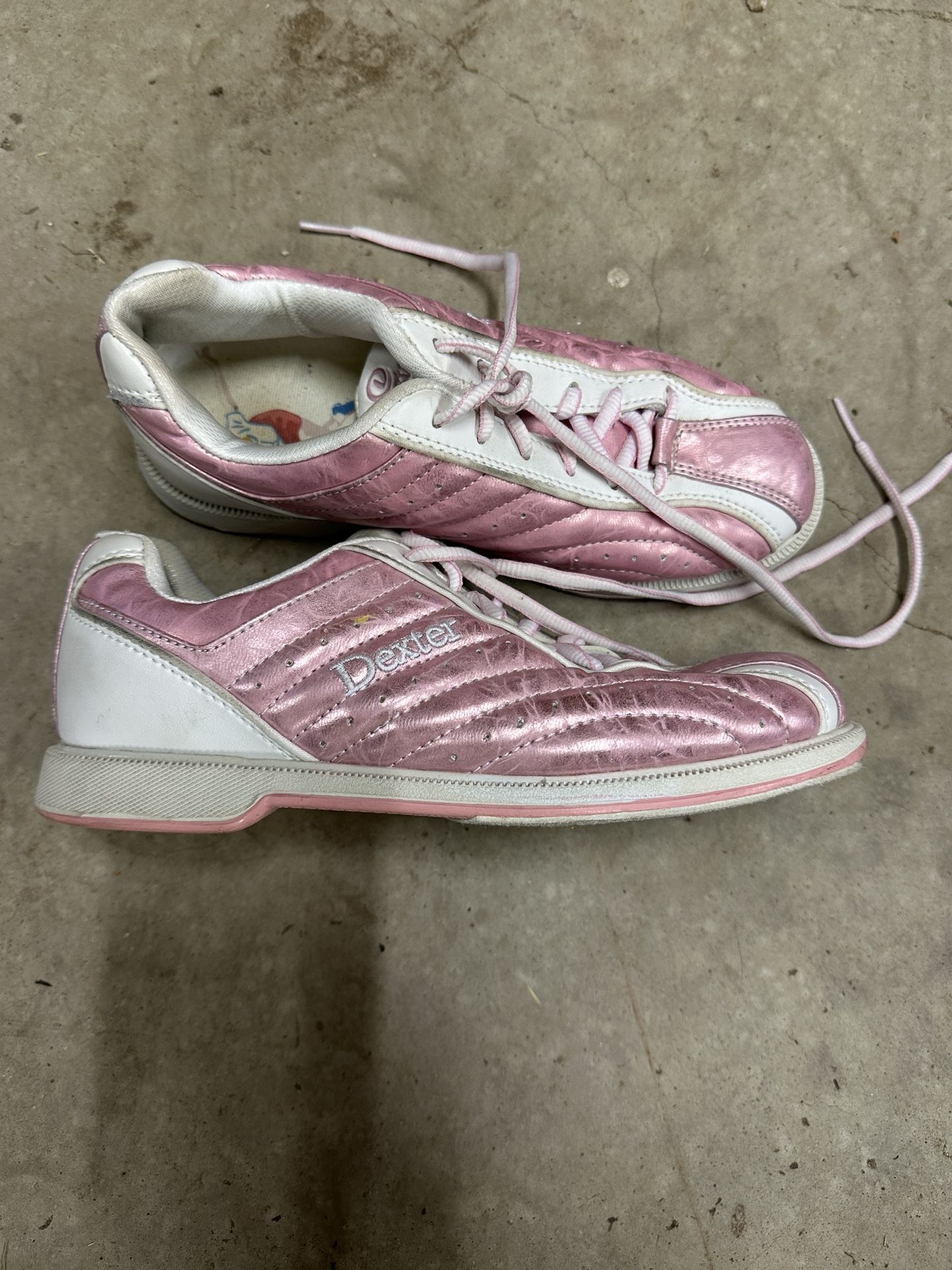 Dexter Slide Rite Bowling Shoes Womens Size 6.5 White and Metallic Pink