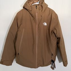 The North Face Puffer/Down Jackets NWT/Mens Large