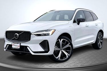 2022 Volvo XC60 Recharge Plug-In Hybrid