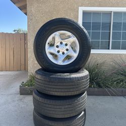 Tires with rims