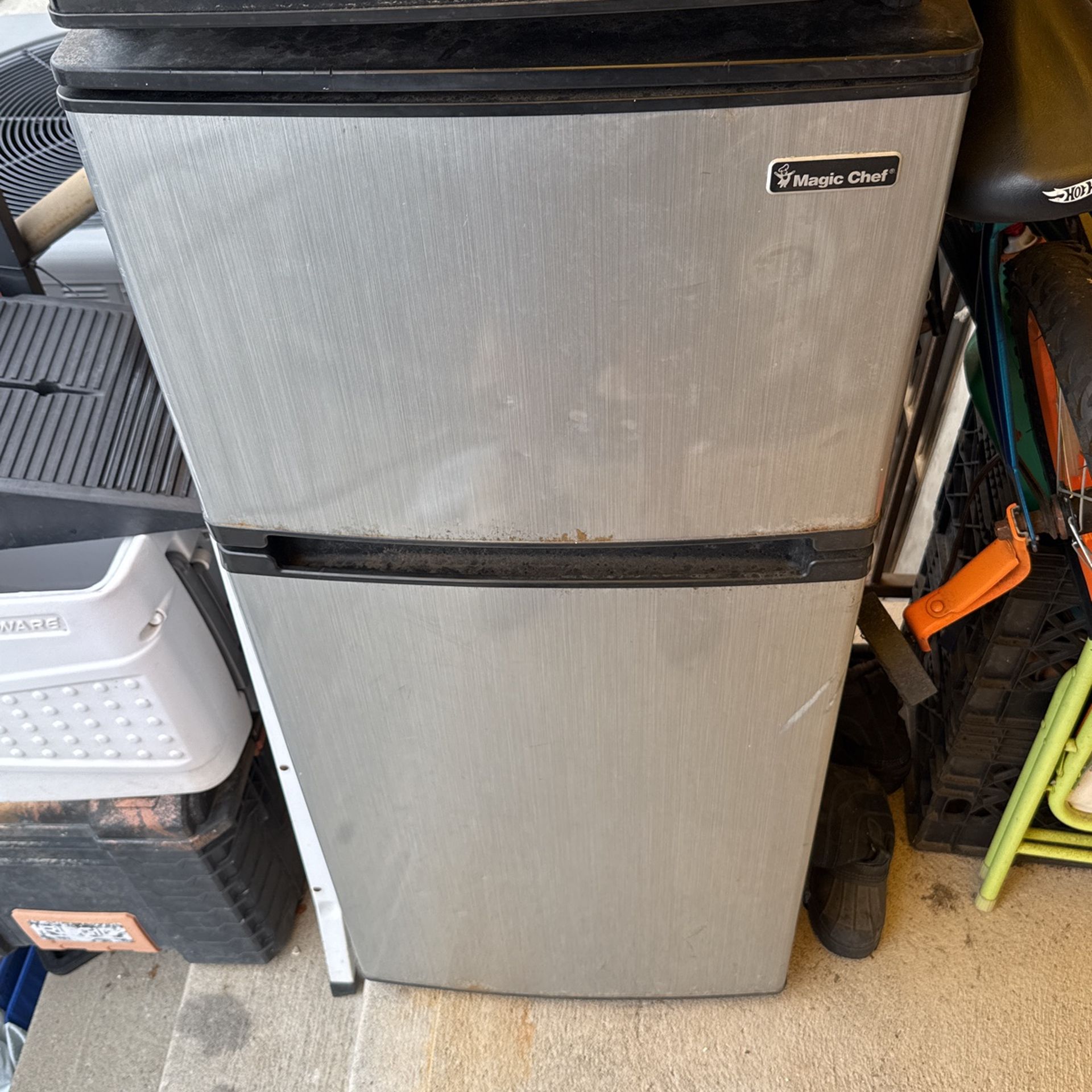 Magic Chef Refrigerador 