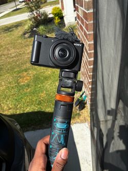 Black, Sony ZV-1F